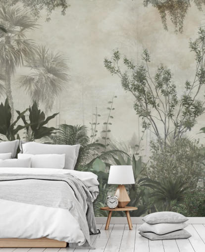 Palme tropicali verde scuro in una giungla con una carta da parati con cielo beige chiaro Palme tropicali verde scuro in una giungla con una carta da parati con cielo beige chiaro