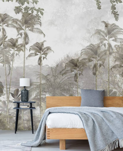 Gedempt groen junglebehang met hoge tropische palmbomen