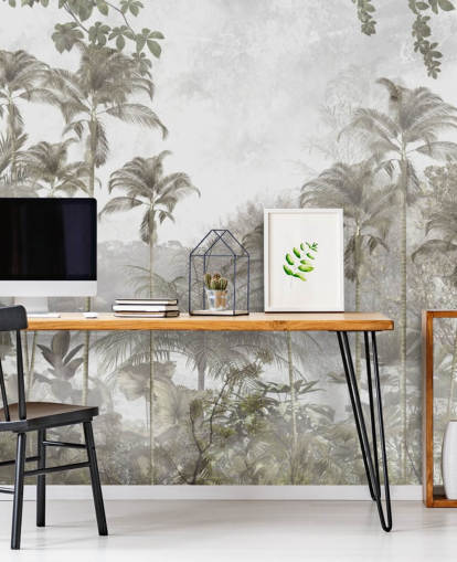Papel pintado de selva verde apagado con altas palmeras tropicales