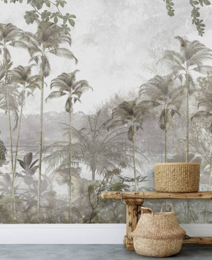 Papier peint de jungle verte atténuée avec de grands palmiers tropicaux