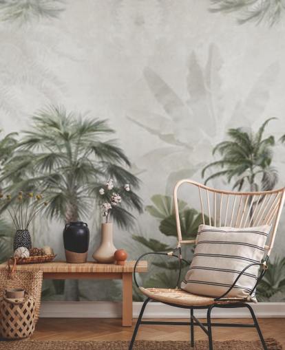 Papel pintado panorámico de selva en verde y gris apagado con palmeras altas