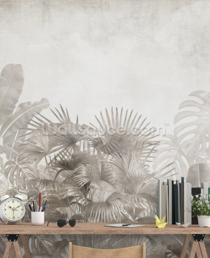 neutraal beige junglebehang met tropische bomen en een wazige witte lucht