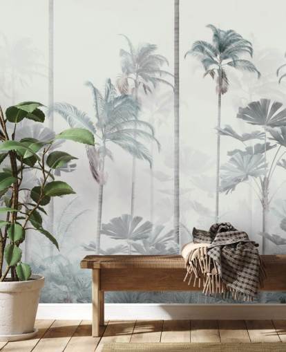 Witte mistige achtergrond met hoog gedempt blauw en groen behang met jungleboomtoppen Witte mistige achtergrond met hoog gedempt blauw en groen behang met jungleboomtoppen