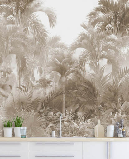 Papier peint Sepia Jungle avec de grands palmiers beiges avec un ciel blanc
