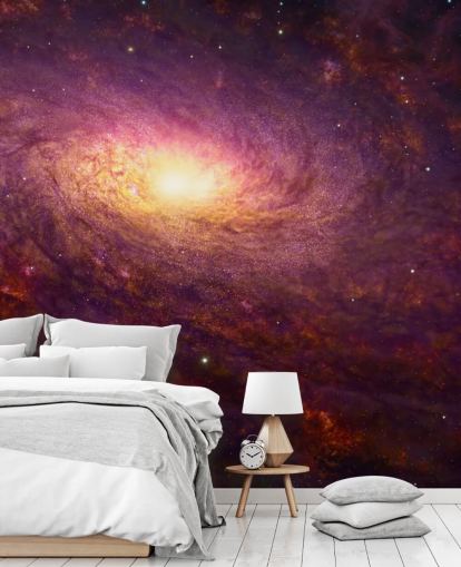 Galaxie tourbillonnante violet foncé avec des tourbillons rouges et des étoiles avec un fond d'écran central brillant Galaxie tourbillonnante violet foncé avec des tourbillons rouges et des étoiles avec un fond d'écran central brillant