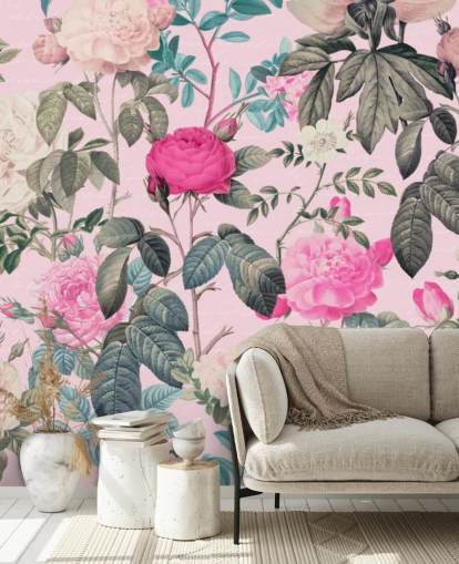 Pastell rosa bakgrund med rosa och vita rosor och mörkgröna blad tapet