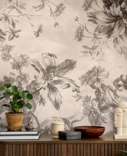 Sfondo crema con disegni a inchiostro nero di fiori e viti Sfondo crema con disegni a inchiostro nero di fiori e viti