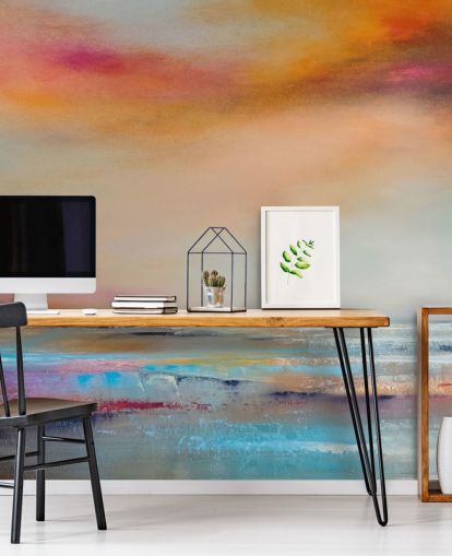 Geel en roze abstract schilderij van een landschap met een rivier en lucht