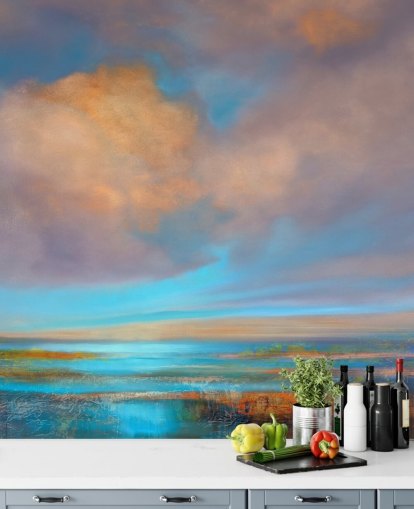 Abstrakt maleri av en elv og en himmel med rosa og oransje skyer