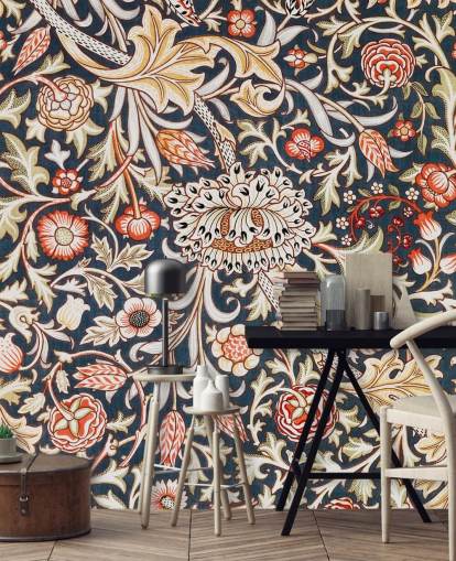 marineblå og rødt blomstermønstret tapet af William Morris marineblå og rødt blomstermønstret tapet af William Morris