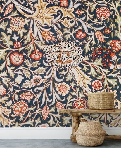 marineblå og rødt blomstermønstret tapet af William Morris marineblå og rødt blomstermønstret tapet af William Morris