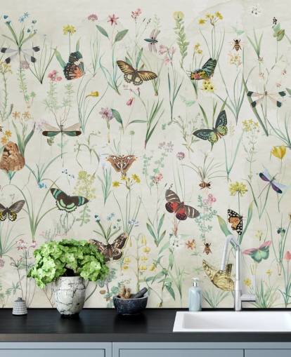 papel pintado de hierbas y mariposas