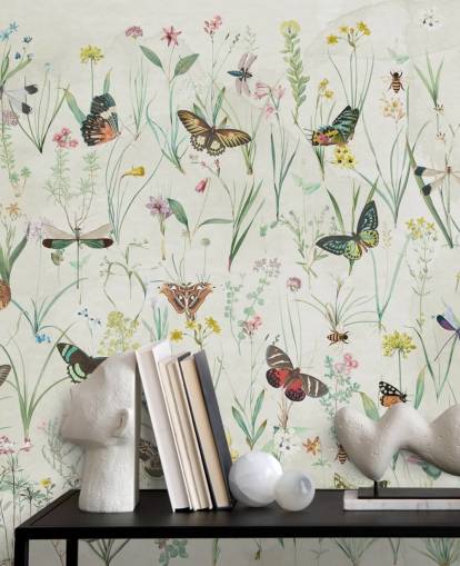 papier peint d'herbes et de papillons