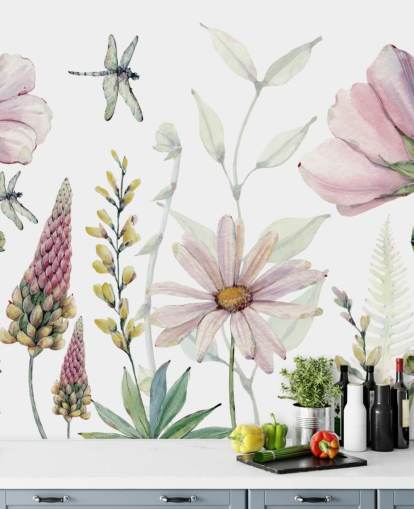 murale con fiori rosa che crescono