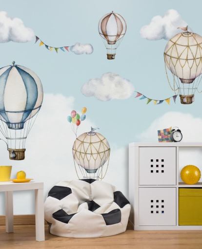 schattige muurschildering met heteluchtballon