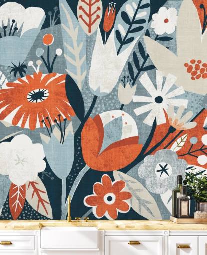 Röd, blå och vit blommig tapet