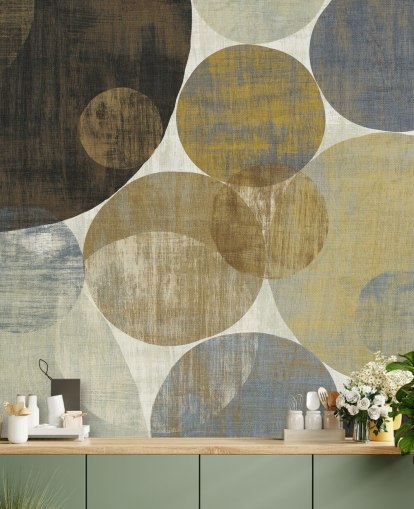 mural de papel pintado personalizado de color beige y marrón llamado Circulation II de Michael Mullan para dormitorios y salas de estar