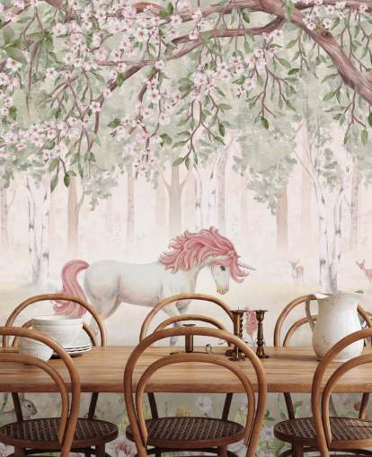 mural de papel pintado de unicornios en el bosque
