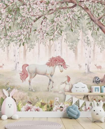 mural de papel pintado de unicornios en el bosque