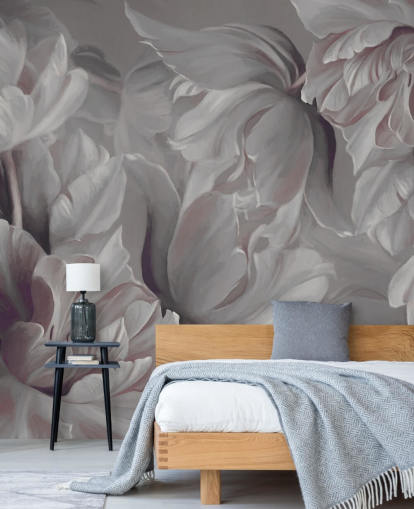 peinture murale florale foncée avec de grandes tulipes