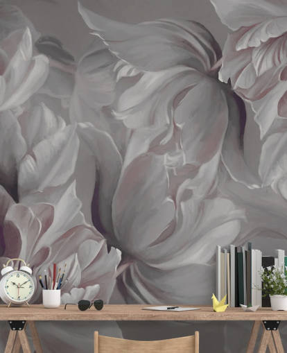 peinture murale florale foncée avec de grandes tulipes