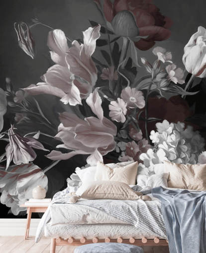 mural de pared floral oscuro con ramo de tulipanes