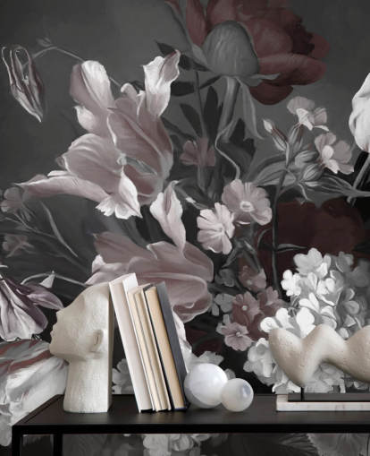 mural de parede floral escuro com buquê de tulipas