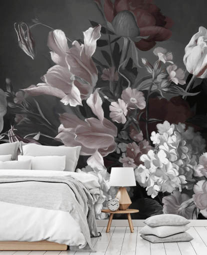mural de parede floral escuro com buquê de tulipas