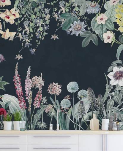 smukt blomstermaleri i marineblå