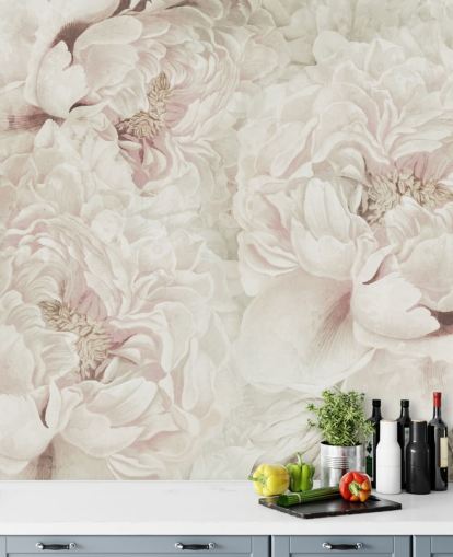 grande murale floreale con peonie rosa cipria di Marina Stupakova per camere da letto