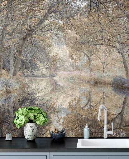 Brauner und grauer Kanal im Winterwald Wandbild von Assaf Frank für Schlafzimmer Brauner und grauer Kanal im Winterwald Wandbild von Assaf Frank für Schlafzimmer