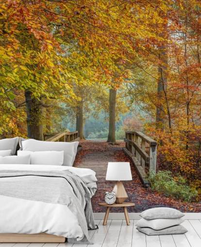 Tapeten-Wandbild „Herbstwald mit Brücke“
