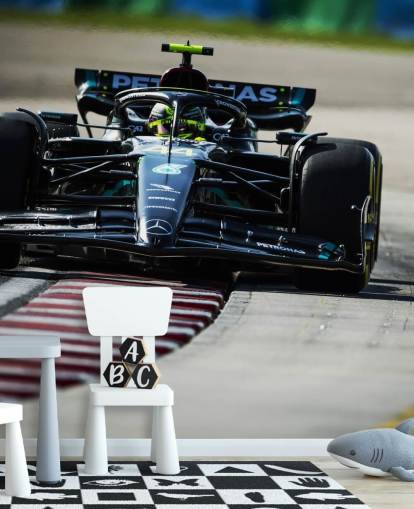 Hamilton in Hungary 23 - F1 Wallpaper