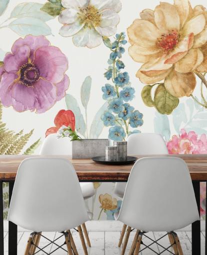 Decorazione murale floreale colorata con farfalla