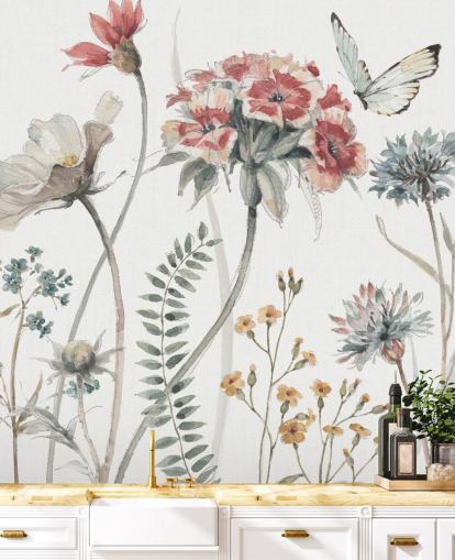 Peinture murale florale colorée avec papillon Peinture murale florale colorée avec papillon
