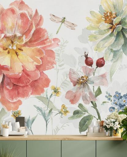 kleurrijke bloemenmuurschildering met libelle