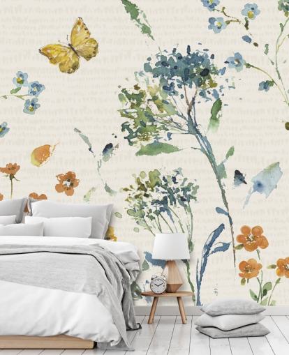 blomster- og sommerfuglveggmaleri i blå og appelsiner