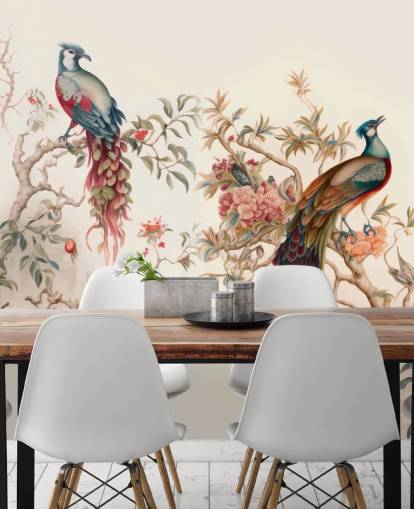 Papel pintado de pájaros orientales con pavos reales