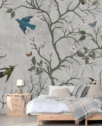 lichte bosbehangmuurschildering met vogels voor de slaapkamer