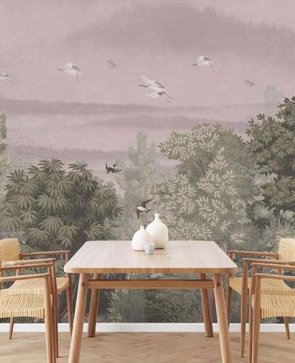 Papel pintado oriental con pájaros voladores sobre árboles