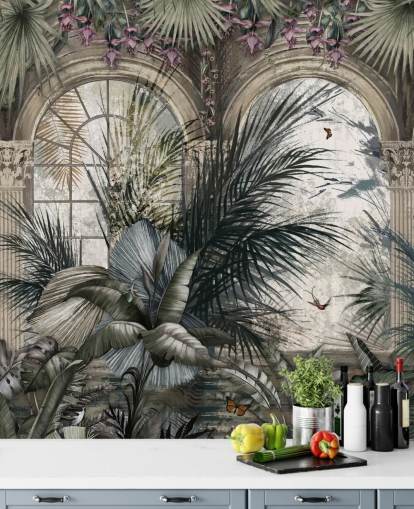 Fenêtres cintrées et papier peint de la jungle à colonnades