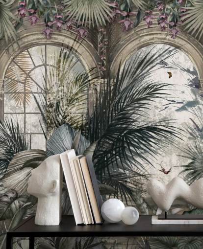 Fenêtres cintrées et papier peint de la jungle à colonnades