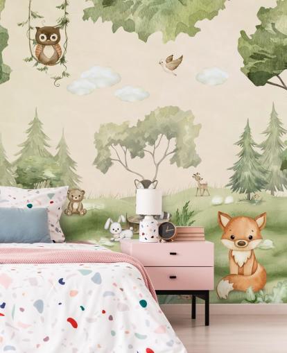 Leuke muurschildering voor de kinderkamer met bosdieren