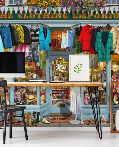 Garry Waltonin värikäs mukautettu julkisivutapettiseinämaalaus nimeltä The Clothing Emporium II hoitokodeille Garry Waltonin värikäs mukautettu julkisivutapettiseinämaalaus nimeltä The Clothing Emporium II hoitokodeille