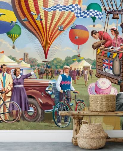 Buntes individuelles Tapeten-Wandbild aus vergangenen Zeiten mit dem Titel Hot Air Balloon Show von Victor McLindon für Pflegeheime