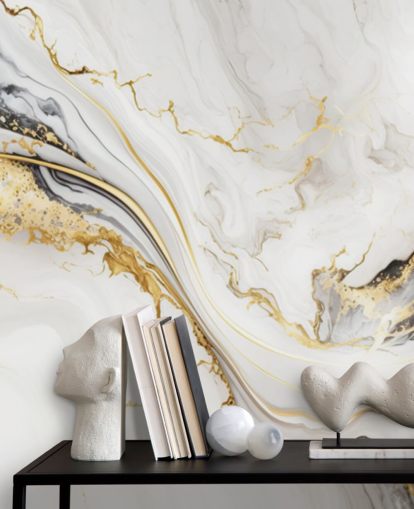 carta da parati murale in marmo bianco, oro e nero chiamato White, Gold and Black Ink Marble per bagni, sale da pranzo e cucine