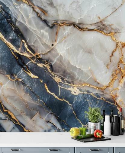 mural de papel de parede de mármore branco, azul e dourado chamado Statuario White and Blue Marble para salas de jantar, cozinhas e banheiros