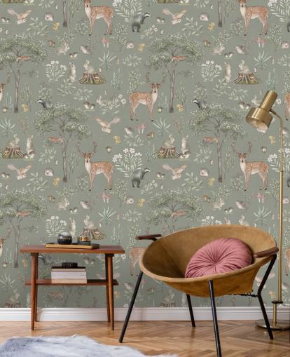 papel pintado verde de bosque infantil llamado Green Fantastic Forest de Kikki Belle para guarderías y dormitorios infantiles