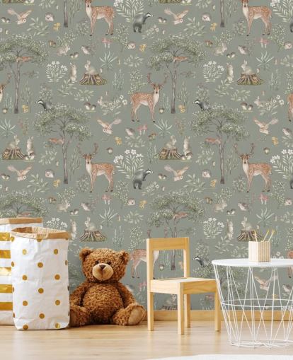 papel pintado verde de bosque infantil llamado Green Fantastic Forest de Kikki Belle para guarderías y dormitorios infantiles