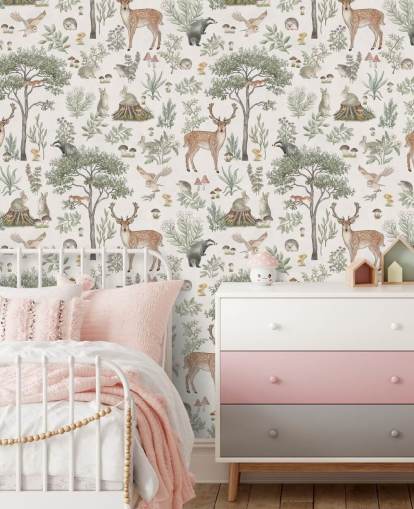 hvitt barneskoggtapet veggmaleri kalt White Fantastic Forest av Kikki Belle for barnehage eller barnas soverom